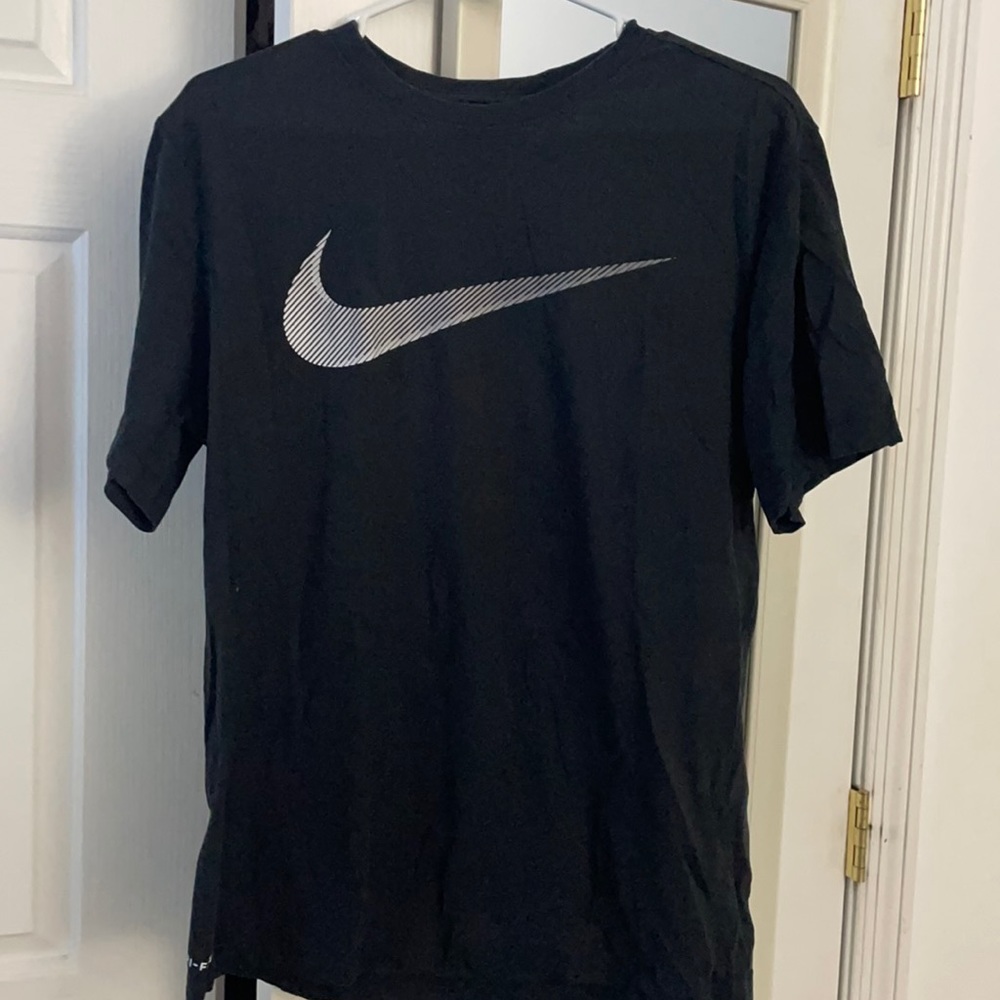 Nike T-shirt